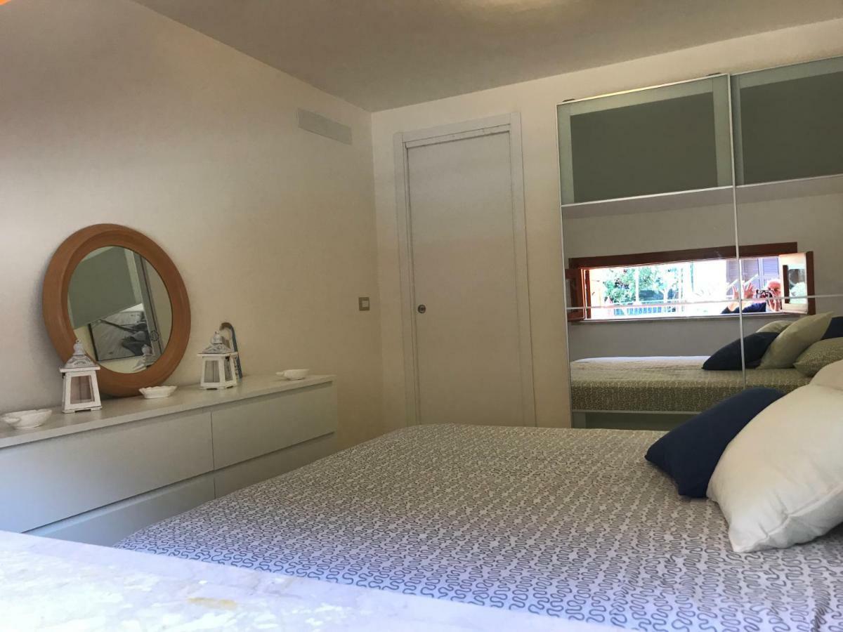 Ferienwohnung La Casa Del Sole Sorgente Letojanni Exterior foto