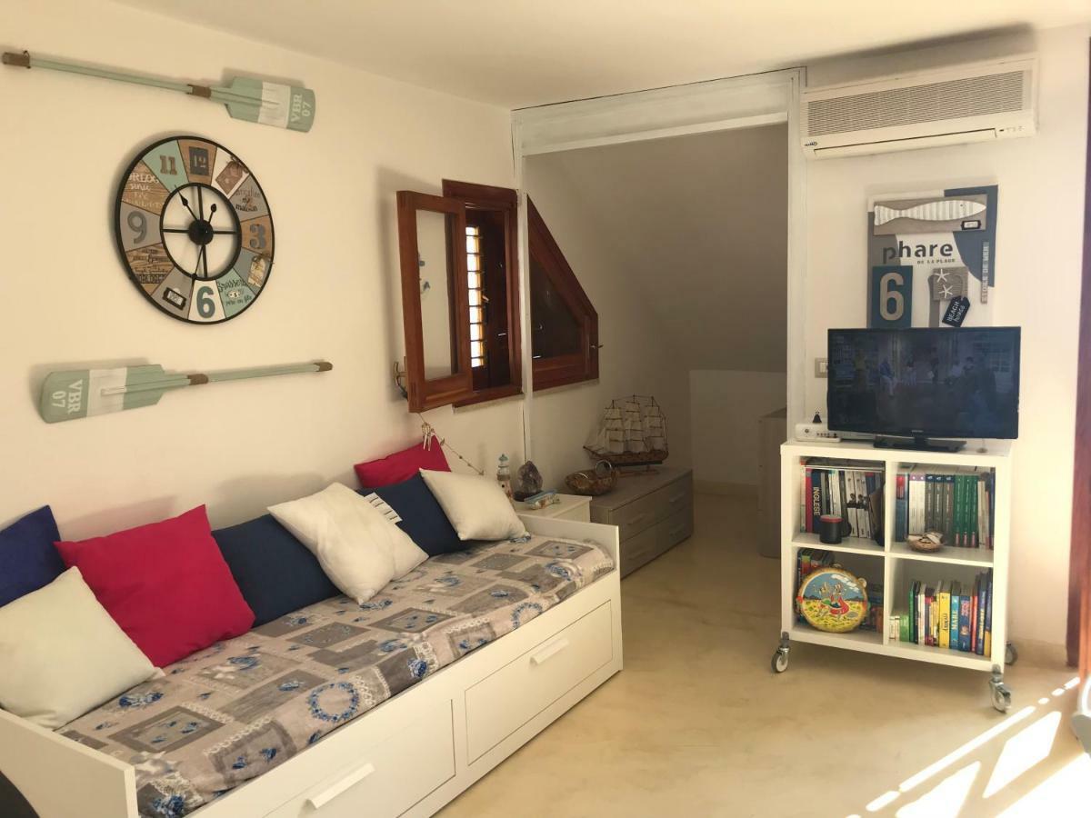 Ferienwohnung La Casa Del Sole Sorgente Letojanni Exterior foto