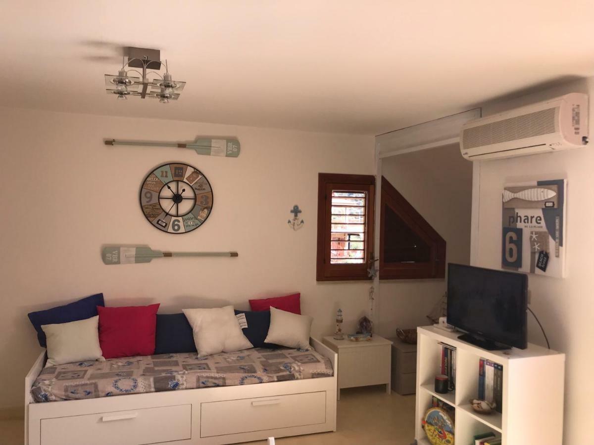 Ferienwohnung La Casa Del Sole Sorgente Letojanni Exterior foto